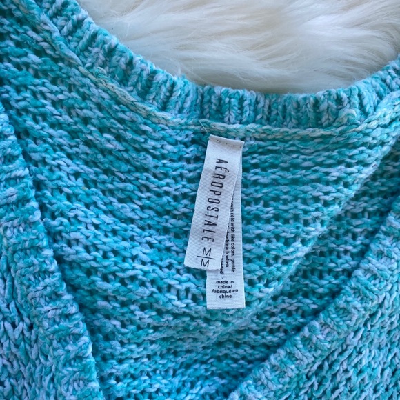 Beachy Sweater - Picture 6 of 6